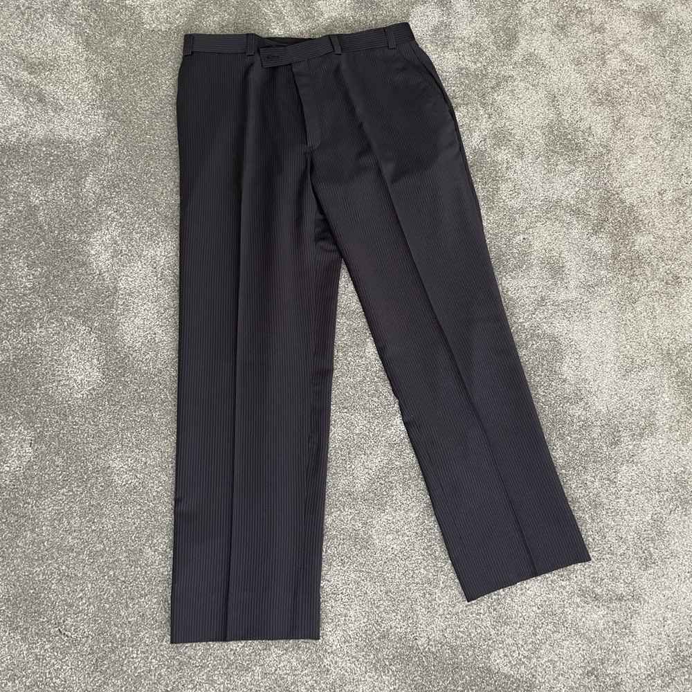 Calvin Klein Suit Pants. 36/30 Hemmed to 27
